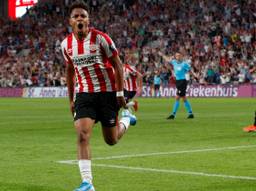 Donyell Malen tijdens een van zijn eerdere wedstrijden voor PSV (Foto: VI Images).