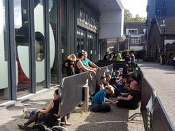 https://api.omroepbrabant.nl/img/f/$width$/$height$/0.5/0.5/bWVkaWEvcHJvZC8zMDY3ODA2LmpwZz9zdj0yMDE5LTA3LTA3JnN0PTIwMjAtMDUtMDNUMDglM0EzMiUzQTEzWiZzZT0yMDQwLTA1LTAzVDA4JTNBMzIlM0ExM1omc3I9YiZzcD1yJnNpZz0zUTRwY0olMkIxRVZydUZqWjM0TEI4REgyekRqanVpMEVUQkVjJTJGUFRWczJmRSUzRA==