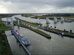 De sluis in Lith. (Foto: Gabor Heeres/SQ Vision)