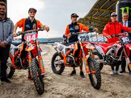 Jeffrey Herlings, Glenn Coldenhoff en Calvin Vlaanderen bij de teampresentatie in 2018 (foto: ANP)