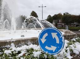 De fontein veranderde in een ware schuimzee. (Foto: Sander van Gils/SQ VIsion)