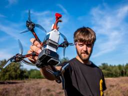 Dronepiloot Ralph Hogenbirk (foto: René Sebastian)