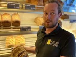 Frank Gram werkbegeleider in Buurtmarkt Beers (foto: Jan  Peels)