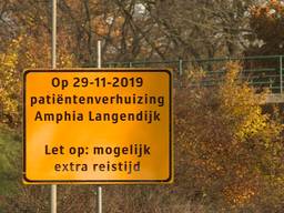 Op de Zuidelijke Rondweg wordt alvast gewaarschuwd voor de verhuisoperatie. (Foto: Raoul Cartens)