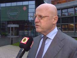 Minister Grapperhaus in gesprek met Omroep Brabant. 