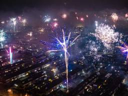 Vuurwerk boven Eindhoven (Foto: Rob Engelaar).