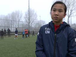 Eva Nguyen na de training bij BSV Boeimeer in Breda. (foto: Raoul Cartens)