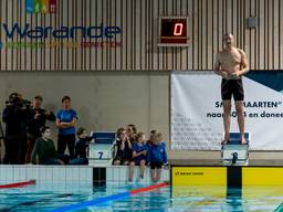 Maarten van der Weijden ging kort na zeven uur van start. (Foto: Marcel van Dorst/ SQ Vision)