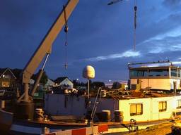 Drugsboot Arsianco de avond na de ontdekking (foto: Willem-Jan Joachems).