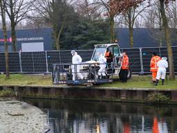 Het lichaam van Flynn werd bij de Zuid-Willemsvaart in Helmond gevonden. (Foto: Harrie Grijseels)