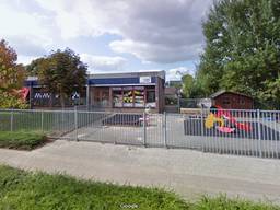 Basisschool De Regenboog in Nieuwendijk (Foto: Google Streetview).