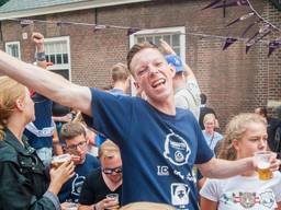 Daniël van Bokhoven tijdens het introkamp van zijn opleiding (Foto: Wesley van Bree)