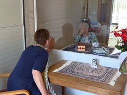 Ellen en Minny kunnen elkaar weer zien in de speciale bezoekcabine (Archieffoto).