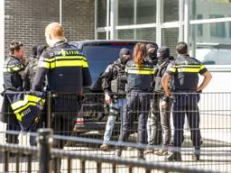 Er waren veel agenten van een speciaal team op de been (foto: Dave Hendriks/SQ Vision Mediaprodukties).