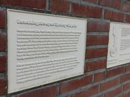 'Het is toch gênant', teksten op plaquettes oorlogsmonument Kapelsche Veer zijn onleesbaar 