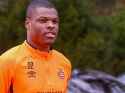 PSV-captain Denzel Dumfries (foto: OrangePictures). 