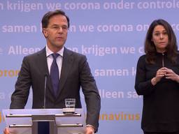 Rutte tijdens de persconferentie.