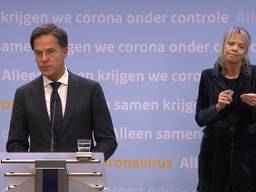 Premier Mark Rutte tijdens de persconferentie dinsdagavond. 
