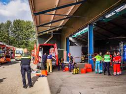 De mestkelder waar Ton van Genugten om het leven kwam. (Foto: SQ Vision)