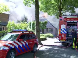 Vijf panden in brand in Wintelre