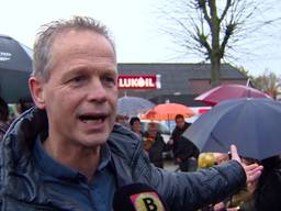 100-jarige opa Frans krijgt eigen bank in centrum Maarheeze