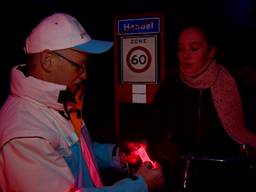 Fietslichtcontrole op 'gevaarlijkste weg van Brabant' in Handel