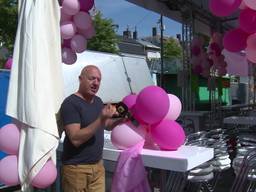 Roze Maandag trok volgens de gemeente Tilburg 350 duizend bezoekers en de sfeer was gemoedelijk