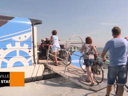 Proef waterbus bij Willemstad een succes