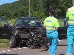 Twee auto's op elkaar gebotst op Zevenbergseweg in Etten-Leur