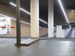 Twee mannen zijn zaterdagnacht gewond geraakt bij een steekpartij voor parkeergarage Q-Park aan de Ten Hagestraat in Eindhoven