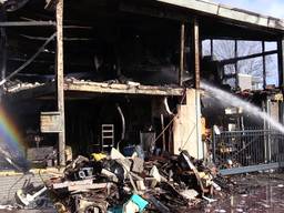 Verhuurbedrijf twee keer getroffen door brand: 'Dacht dat het een grap was'