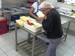 De Kerstman rolt al van de band bij de Brabantse chocoladefabrikant Petit Ami