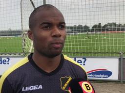 Mikhail Rosheuvel over zijn eerste weken bij NAC, de kritiek die hij kreeg bij Roda JC en over de wedstrijd tegen Excelsior van komend weekend.