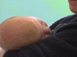 Verloskundige Fransje neemt na meer dan 6000 baby's afscheid