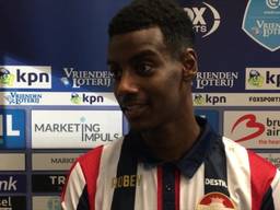 Alexander Isak scoort als eerste in de Eredivisie een penalty-hattrick