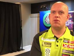 Michael van Gerwen over clash met Raymond van Barneveld: ‘Publiek is vaak voor de underdog’