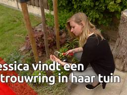 Jessica vindt een trouwring in haar tuin die de eigenaar al 46 jaar kwijt was