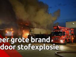 Grote brand door stofexplosie in timmerfabriek Esbeek