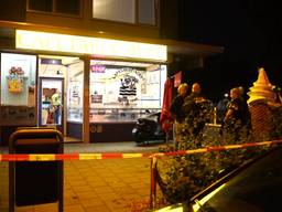 Gewapende overval op snackbar in Eindhoven, dader vlucht op scooter