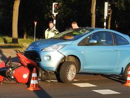 Tweede motorongeluk in korte tijd op de N69: motor van achter aangereden bij stoplicht