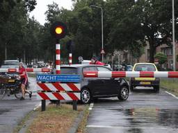 Overwegstoring leidde tot verkeerschaos in Oss.