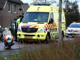 Zwaargewonde na ongeluk tussen twee snorfietsen in Berghem