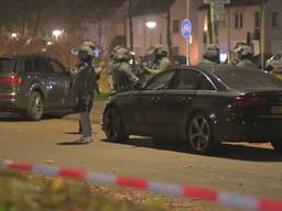 Politie houdt man aan na massale zoekactie in Bredase wijk Hoge Vucht      