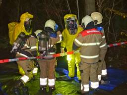 Lekkende en rokende vaten met drugsafval gevonden in Cromvoirt