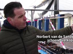 Protest op de weekmarkt in Roosendaal: marktkooplui willen weer onderbroeken en schoenen verkopen 