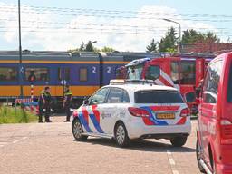 Meisje (14) omgekomen bij oversteken spoorwegovergang in Prinsenbeek 