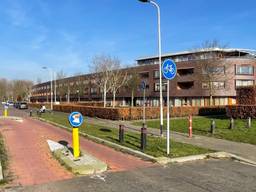 Dit was een bussluis, nu een fietspad en wordt een bussluis (foto: Raymond Merkx).