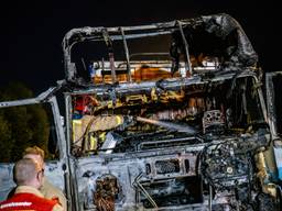 Cabine vrachtwagen brandt uit op A58 bij Moergestel