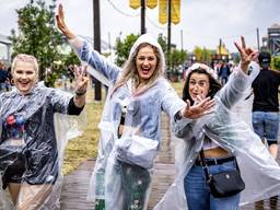 https://api.omroepbrabant.nl/img/f/$width$/$height$/0.51/0.35/bWVkaWEvcHJvZC80MDk3ODUyLmpwZz9zdj0yMDE5LTA3LTA3JnN0PTIwMjAtMDEtMDFUMDAlM0EwMCUzQTAwWiZzZT0yMDQwLTAxLTAxVDAwJTNBMDAlM0EwMFomc3I9YiZzcD1yJnNpZz1sJTJCbHhYS0xWMTk1WW9nNUc4c3RLTk5pcnlYSGh5Ynl0WE5TeW1JZDNiemslM0Q=