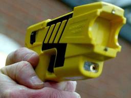 Een taser (archieffoto).